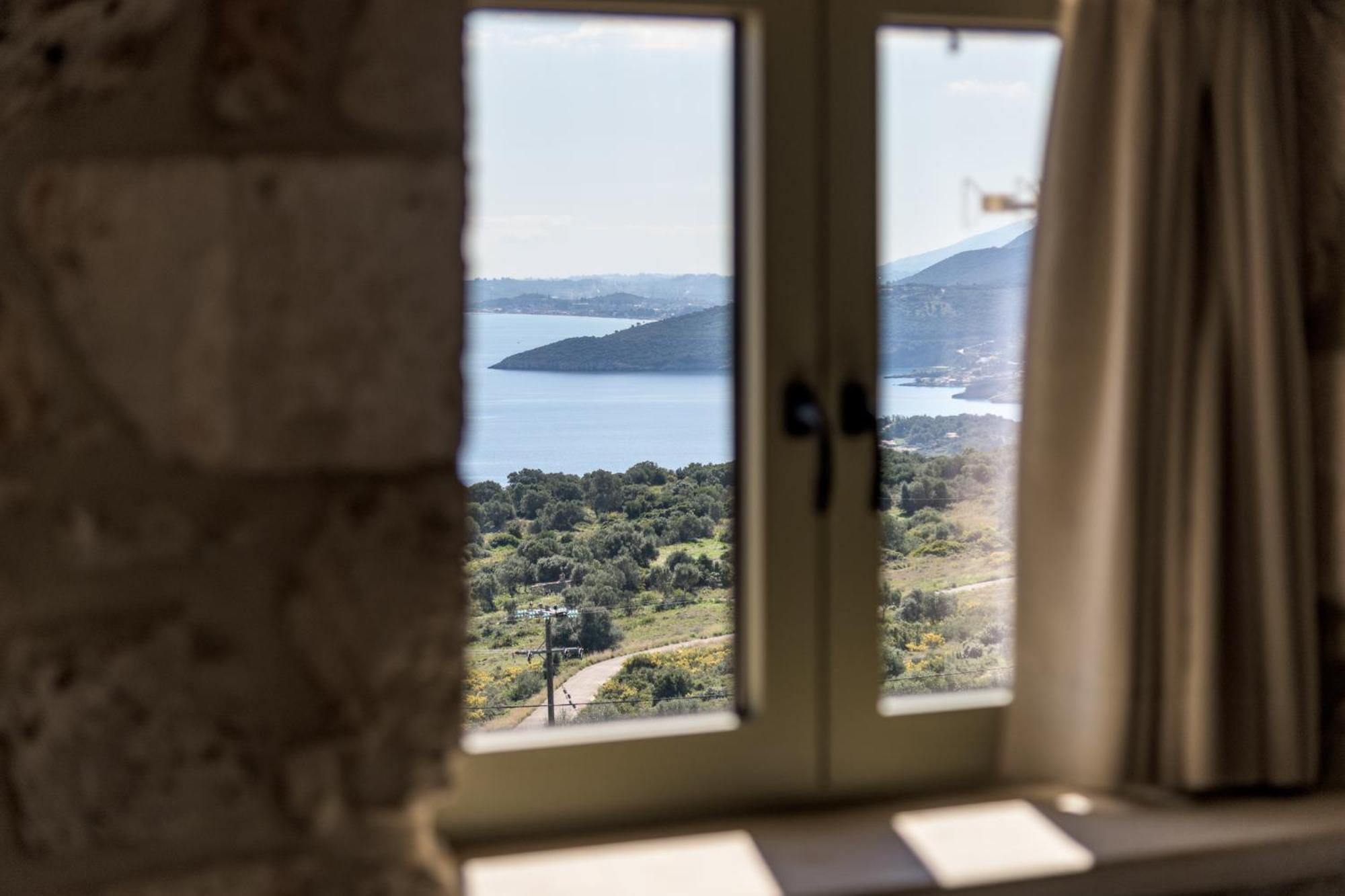 Gagouinos Cottage Korithion Luaran gambar
